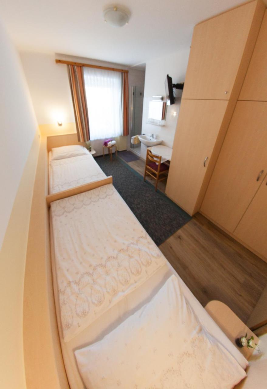 Fruehstueckspension Koelich Klagenfurt am Wörthersee Extérieur photo