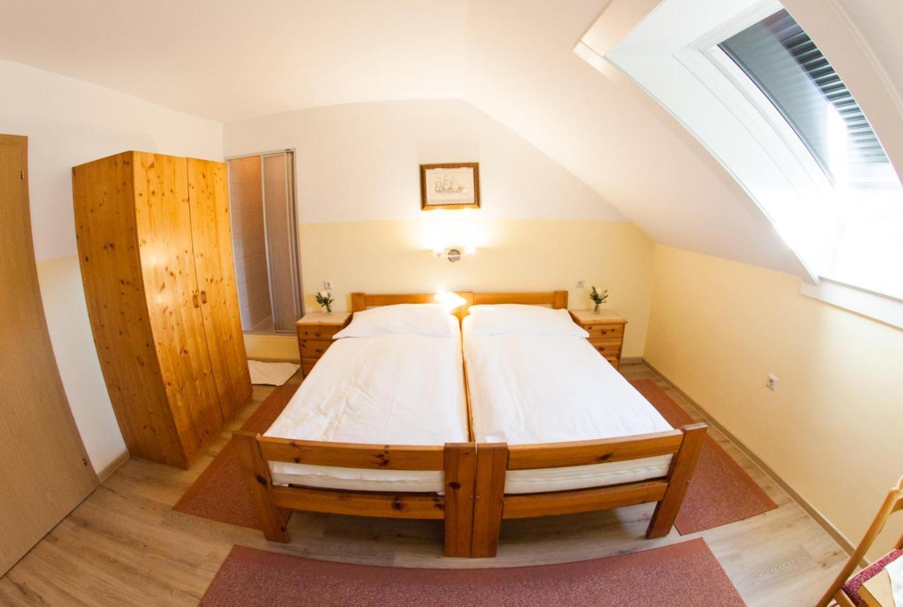 Fruehstueckspension Koelich Klagenfurt am Wörthersee Extérieur photo