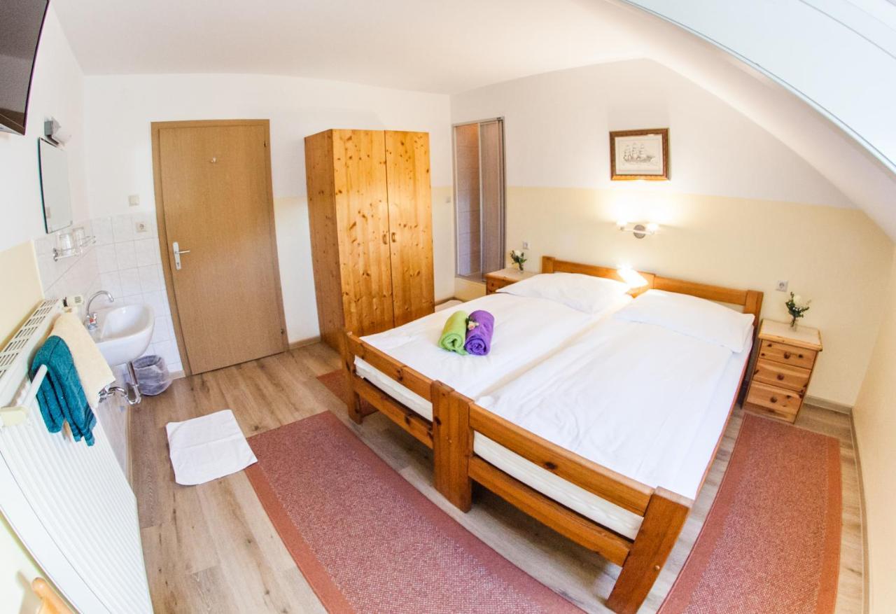 Fruehstueckspension Koelich Klagenfurt am Wörthersee Extérieur photo